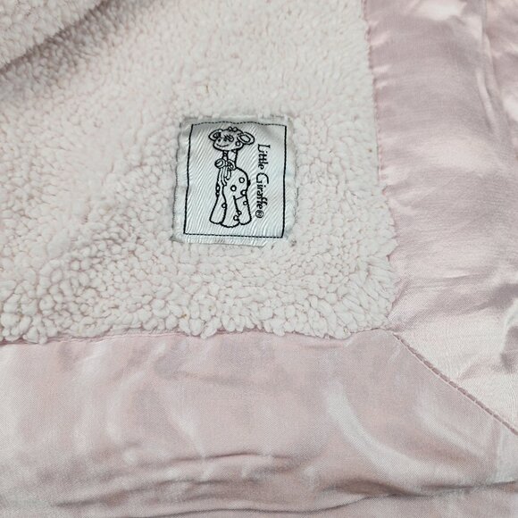 Little Giraffe pink baby blanket satin trim made in USA - Picture 2 of 5